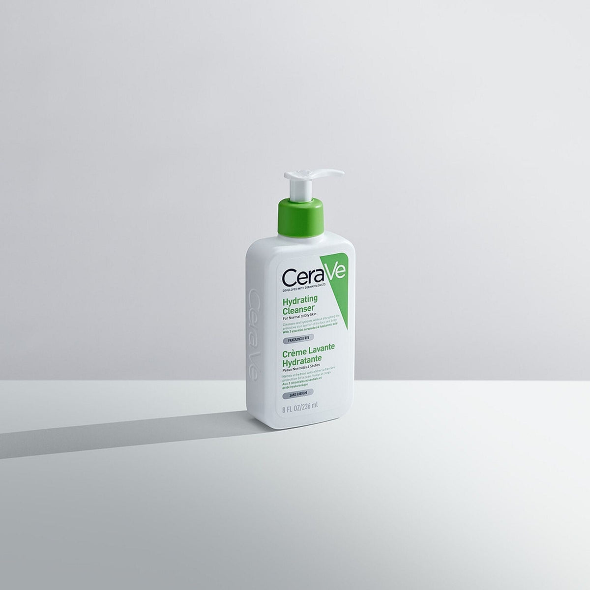 CeraVe Hydrating Cleanser 236 ml - Avoriell