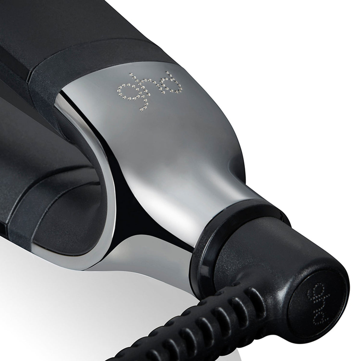 ghd Platinum + Hair Straightener